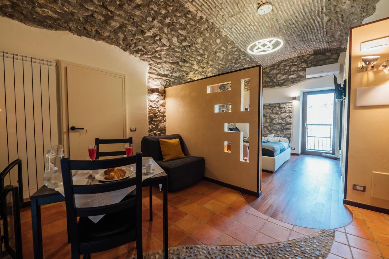 Vicolo72 Hotell Calitri Eksteriør bilde