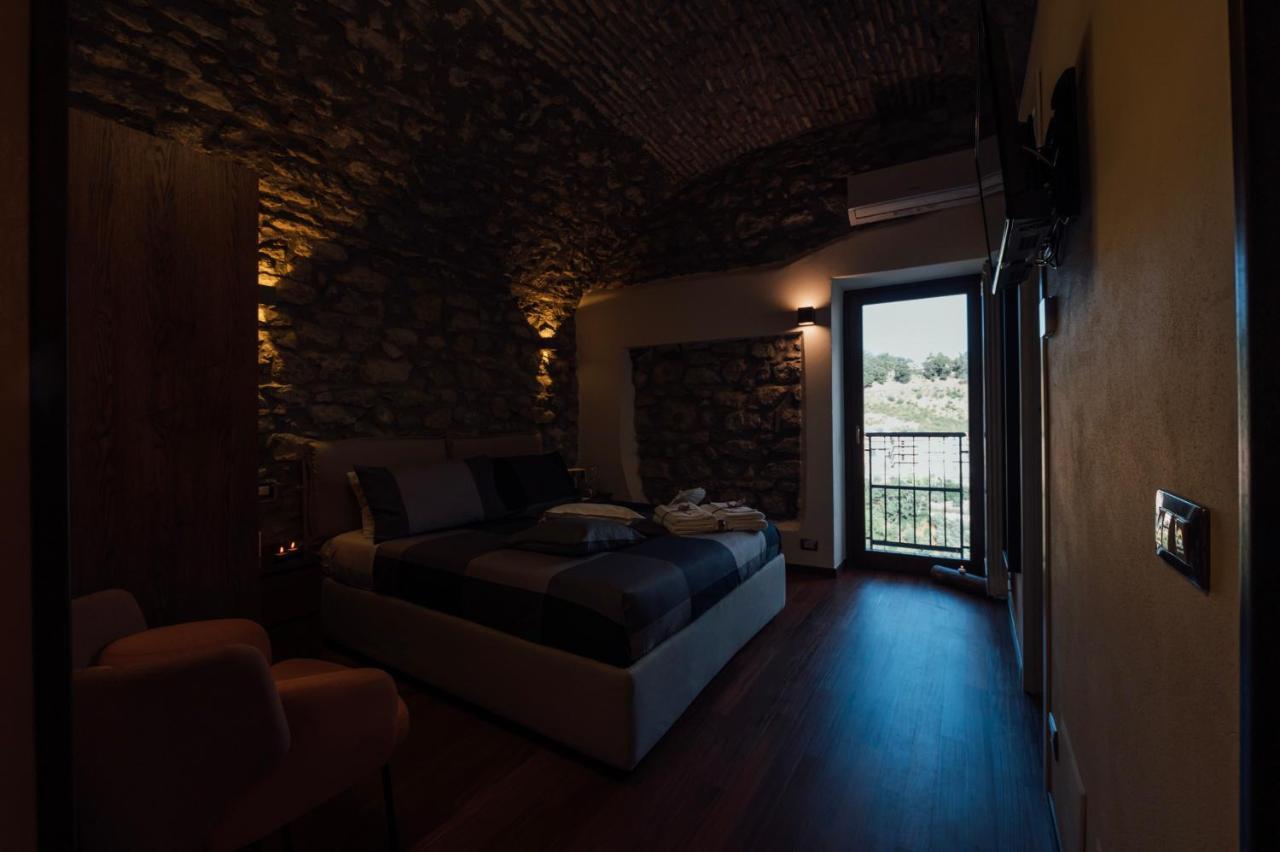 Vicolo72 Hotell Calitri Eksteriør bilde