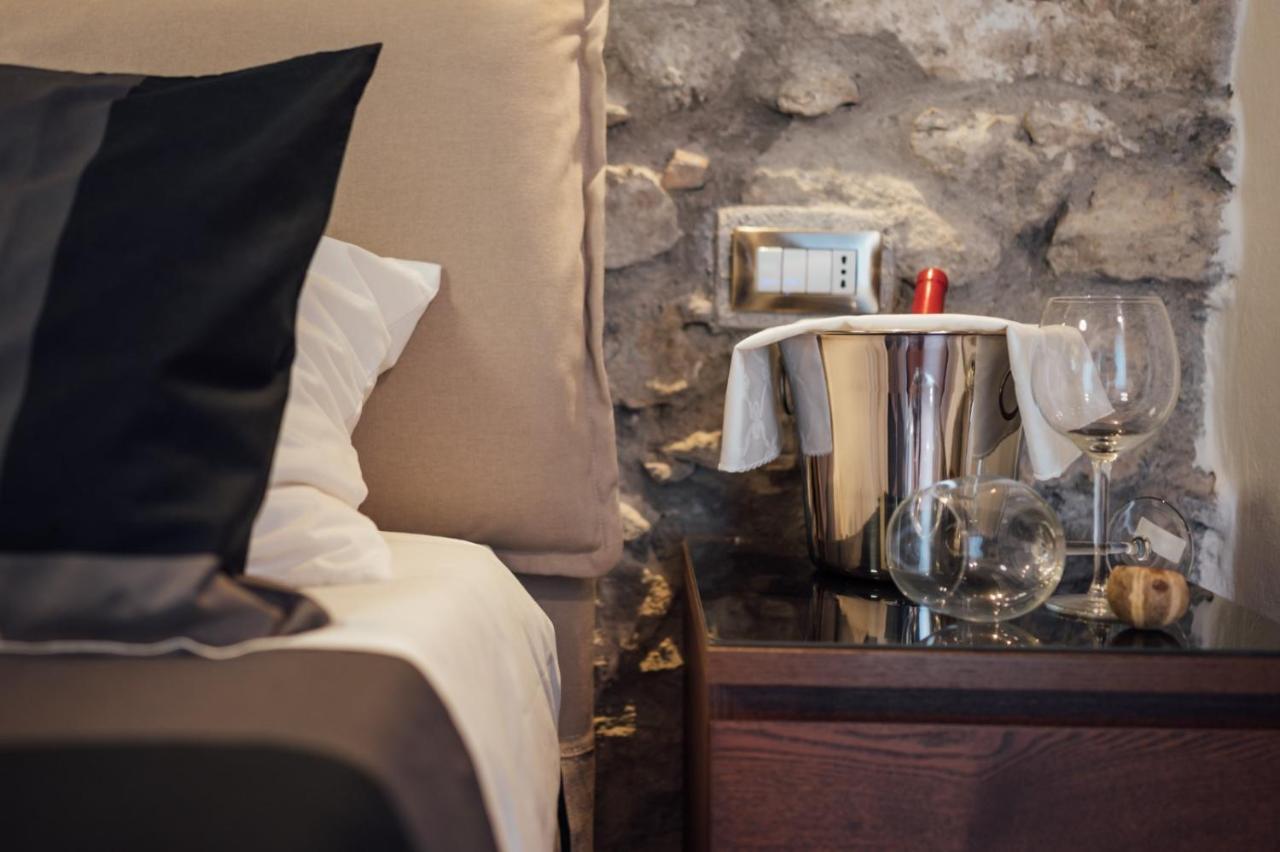 Vicolo72 Hotell Calitri Eksteriør bilde