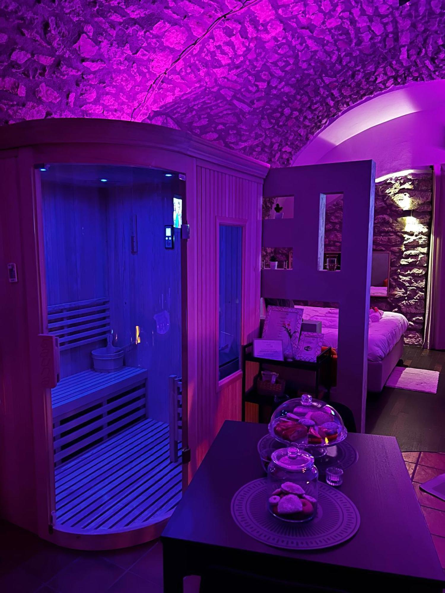 Vicolo72 Hotell Calitri Eksteriør bilde
